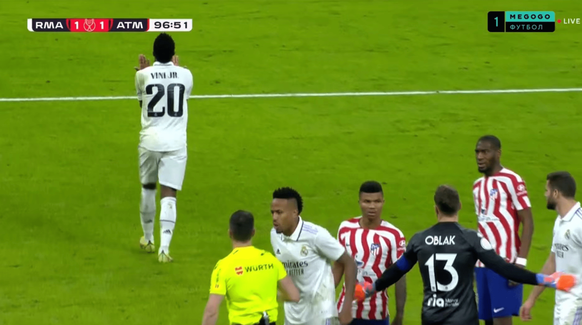 曼城迎国王杯关键赛，集结日调整名单，话题不断，控场能力受关注的简单介绍