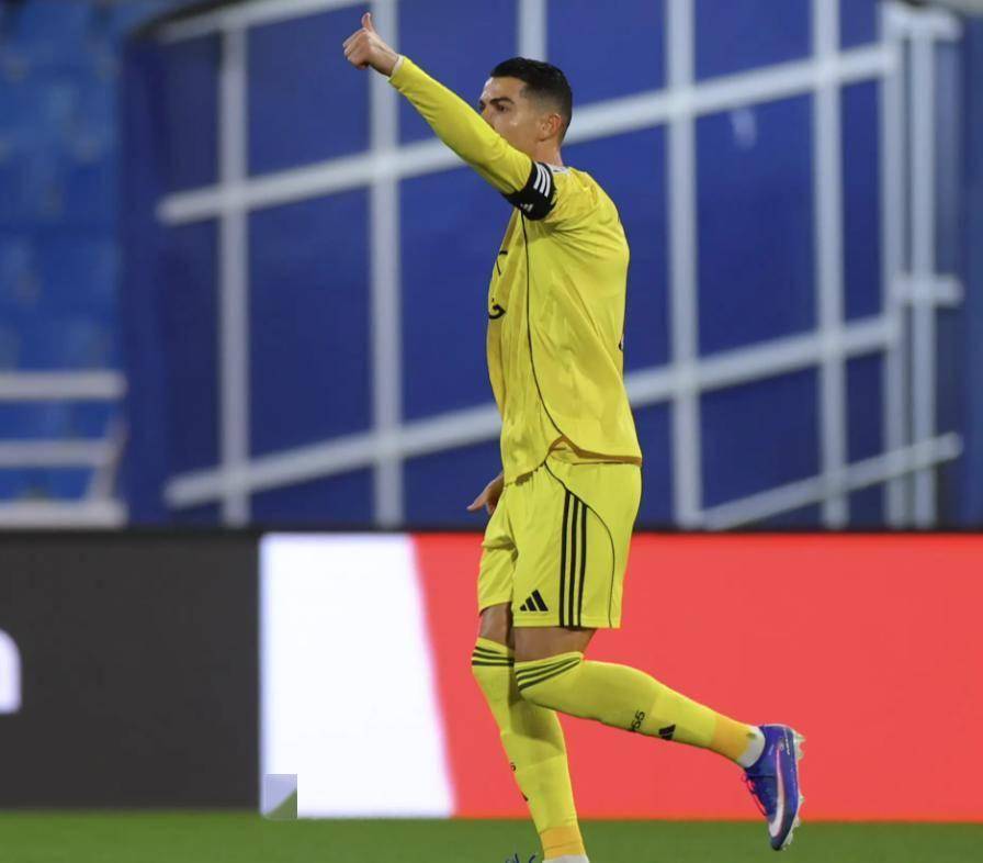 关于C罗在塞尔维亚队比赛中赛事规则更新风云突变斯图加特今晚单刀错失，现场解说直呼：明尼苏达森林狼赛后再遭质疑的信息